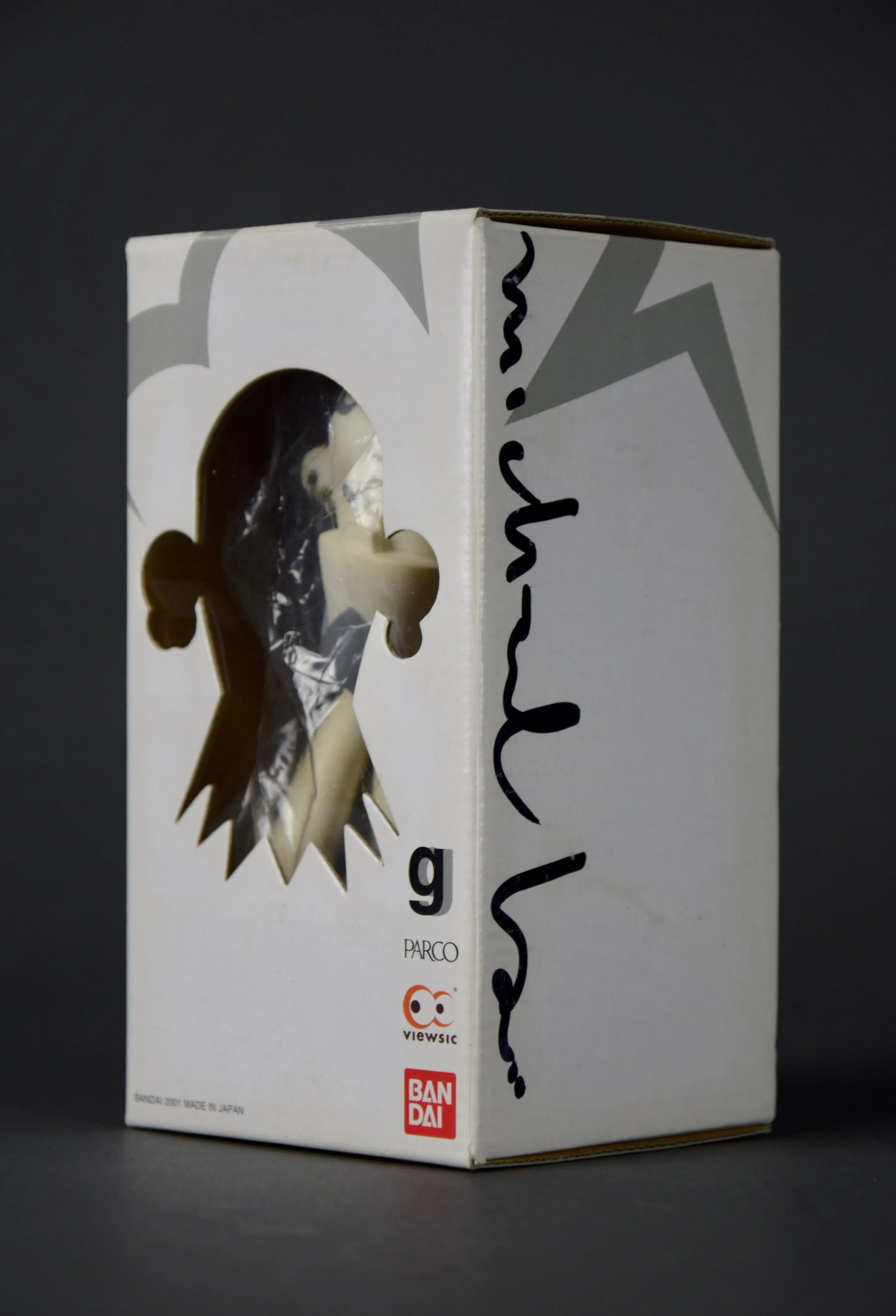 2001 Designer Toy signed Tatto by Michael Lau