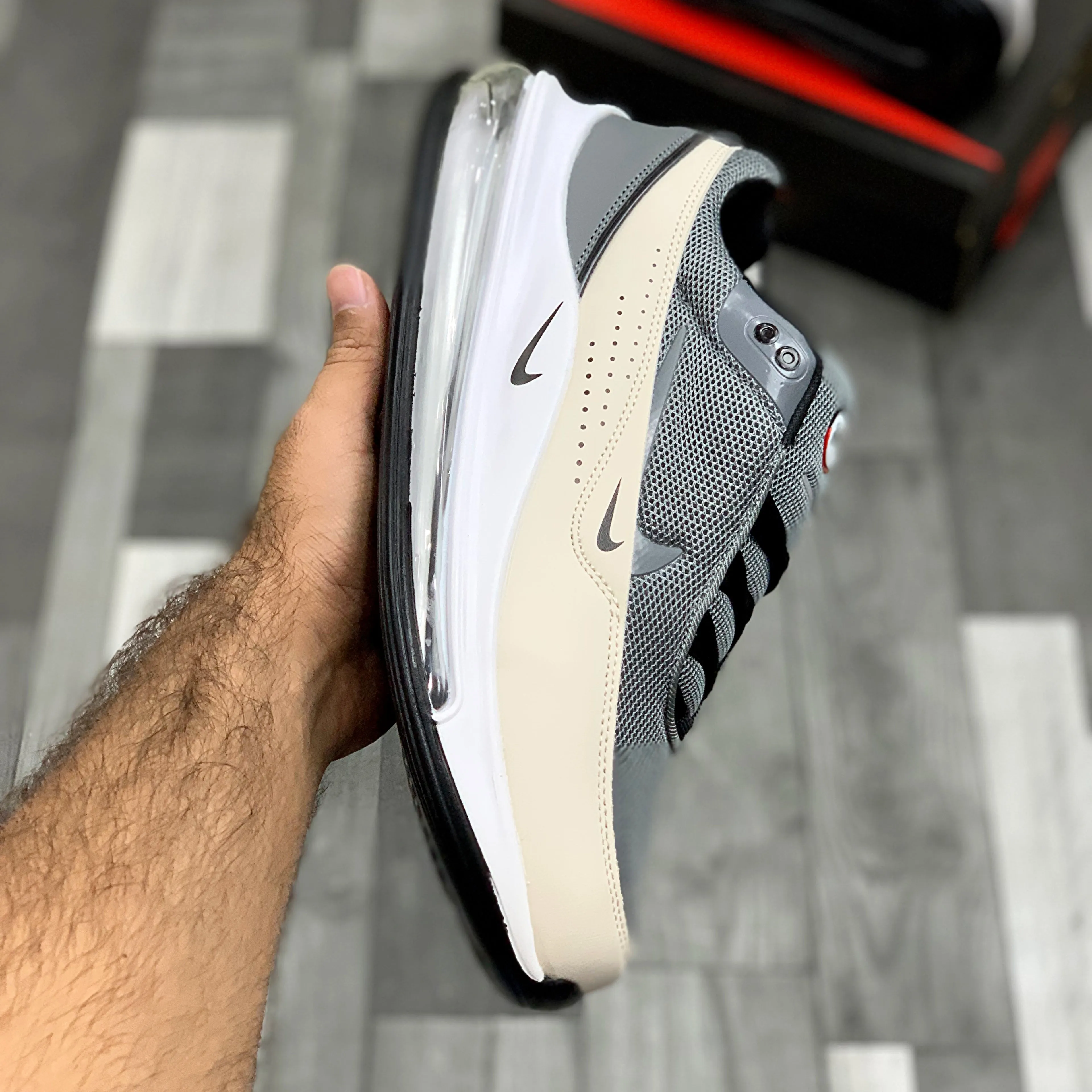 Air Max Pulse (Charcoal Brown)