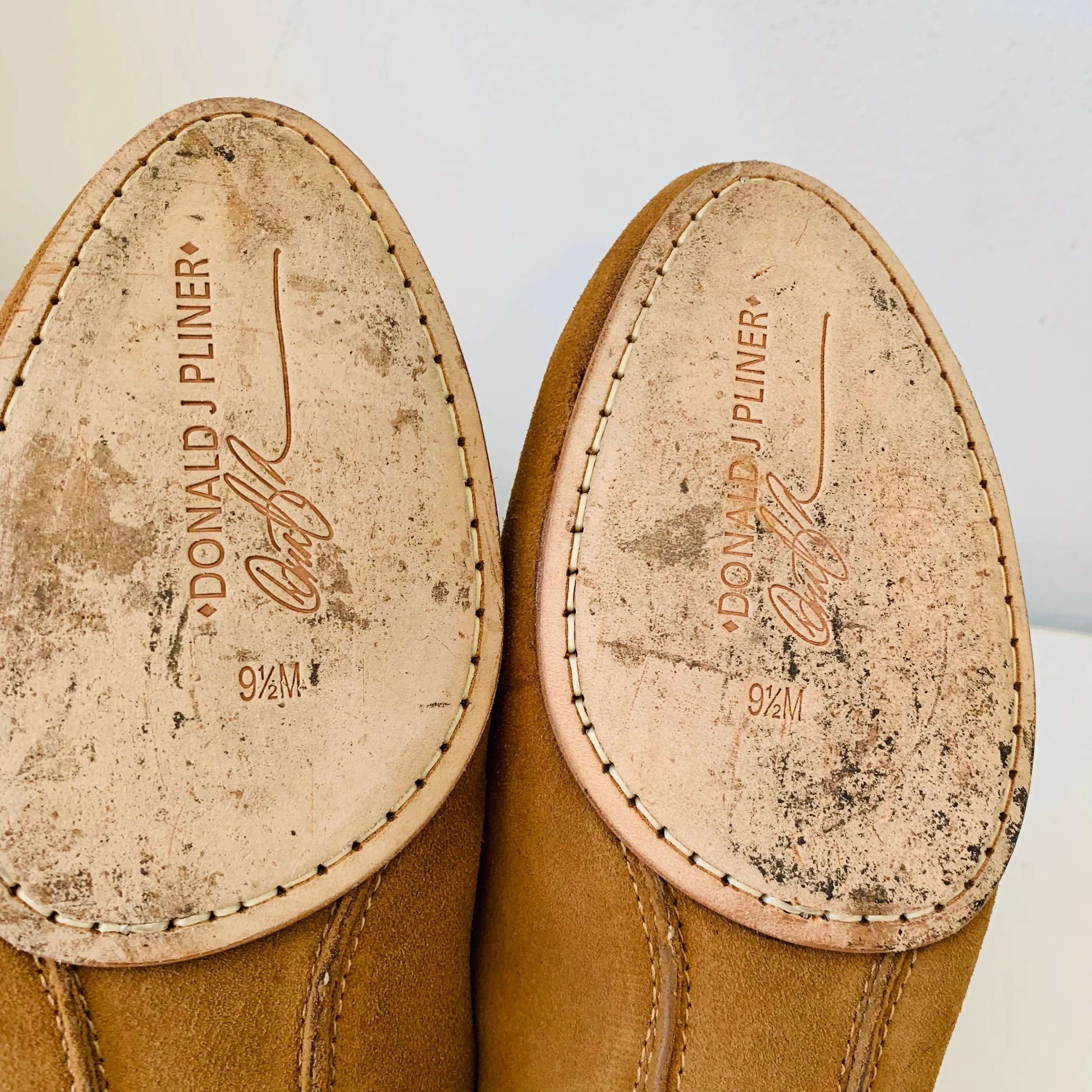 Donald J Pliner Bobbi Camel Sport Suede Mule Size 9.5