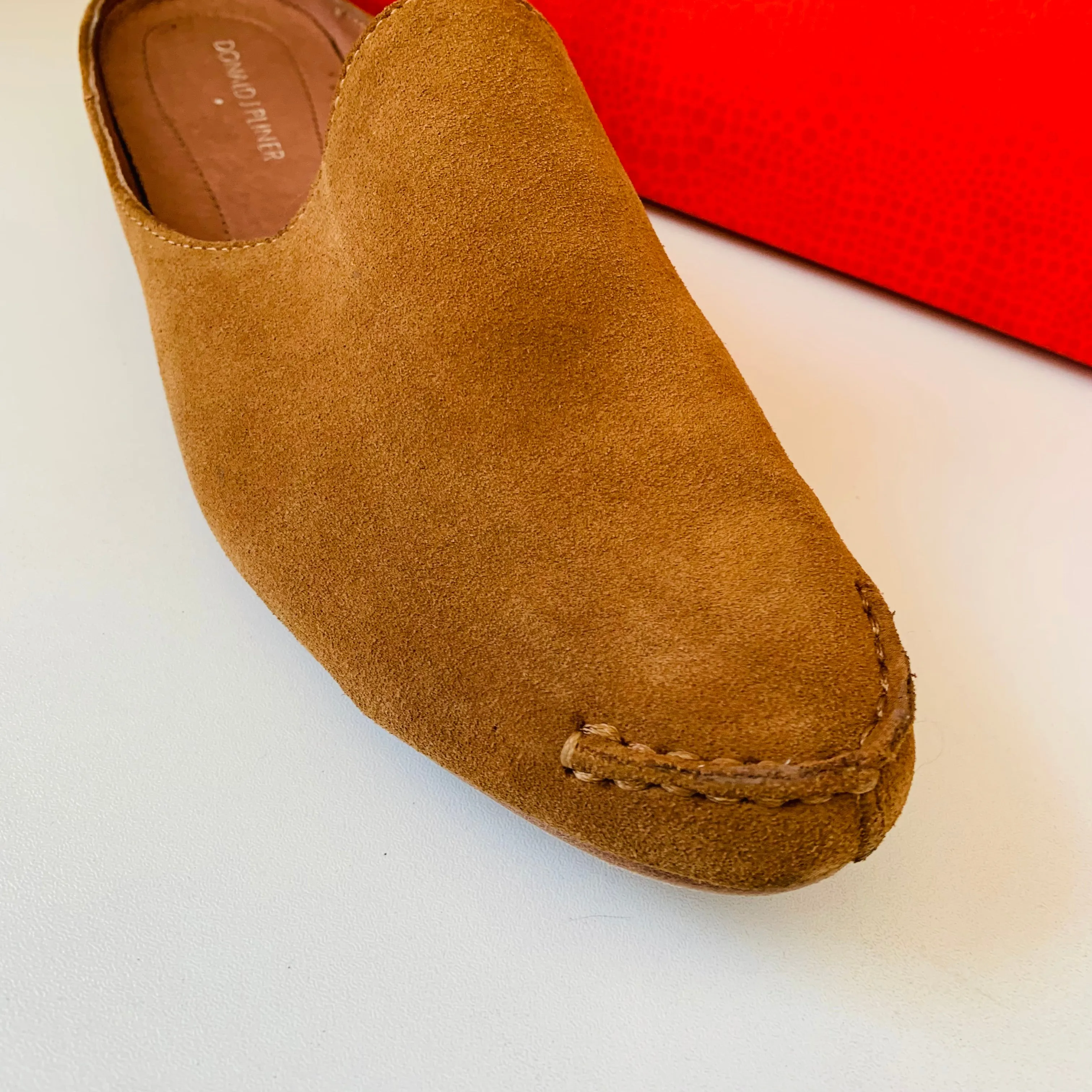 Donald J Pliner Bobbi Camel Sport Suede Mule Size 9.5