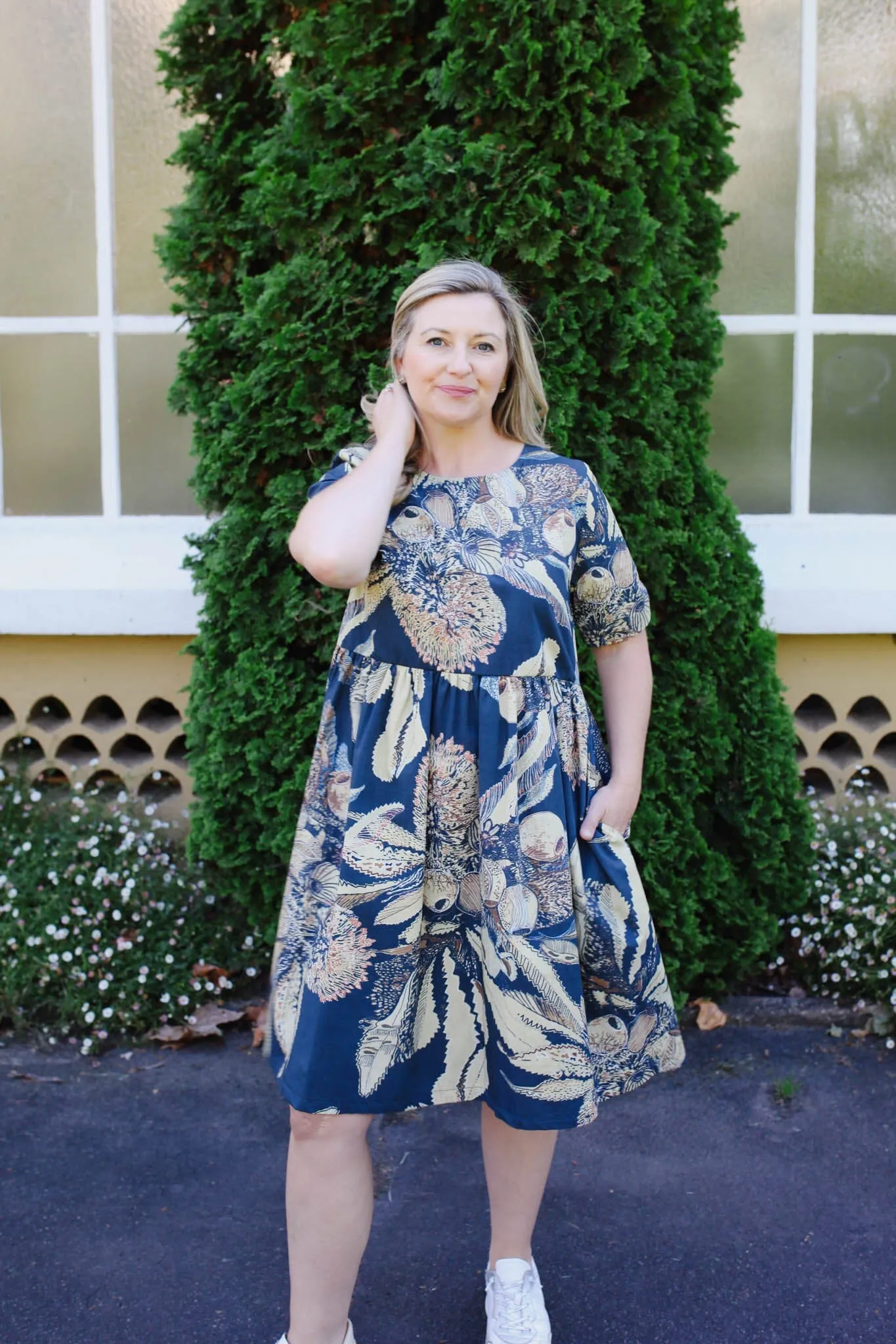Peasant Poplin Dress - Tawny Sawtooth Banksia