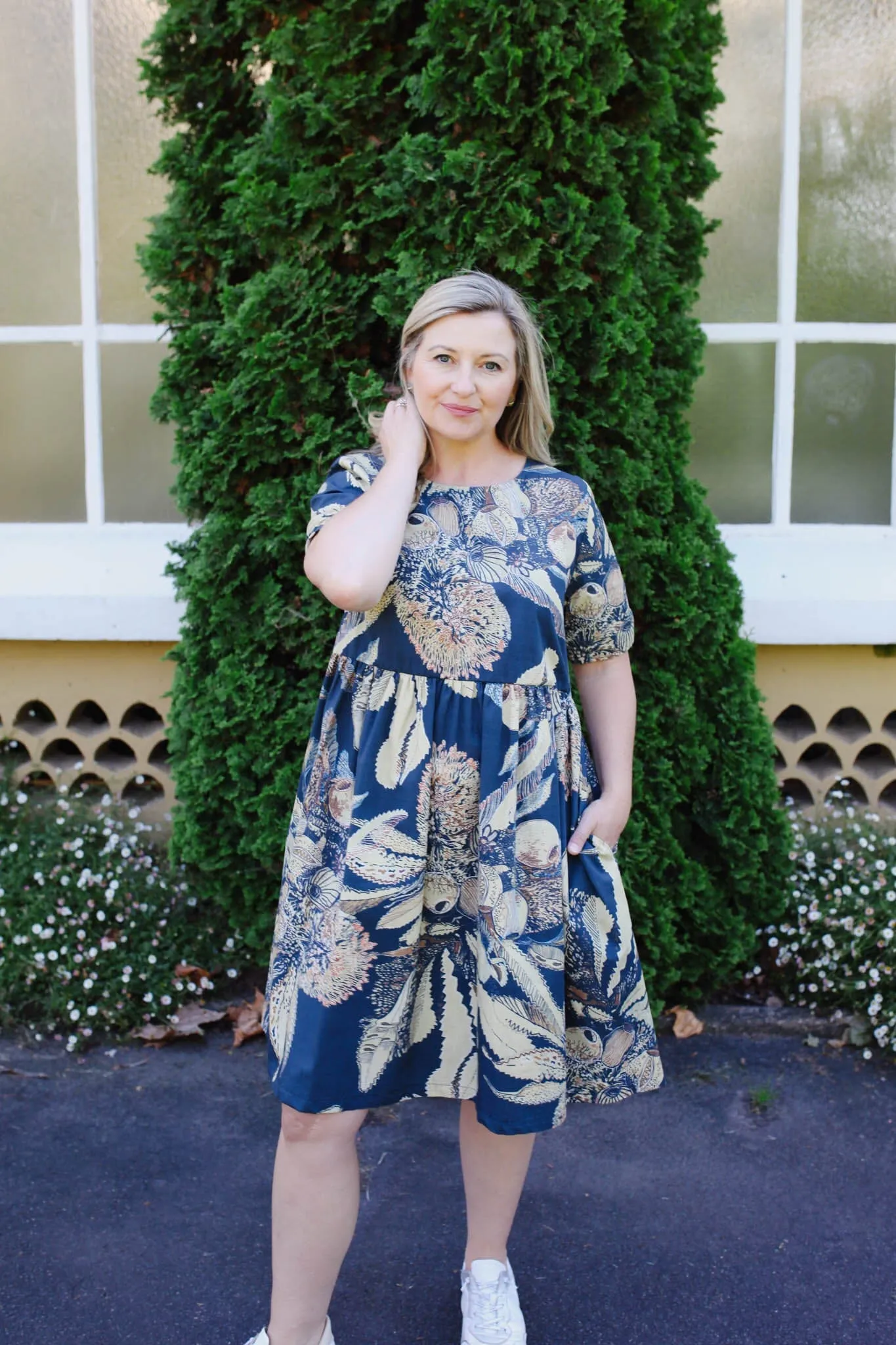 Peasant Poplin Dress - Tawny Sawtooth Banksia