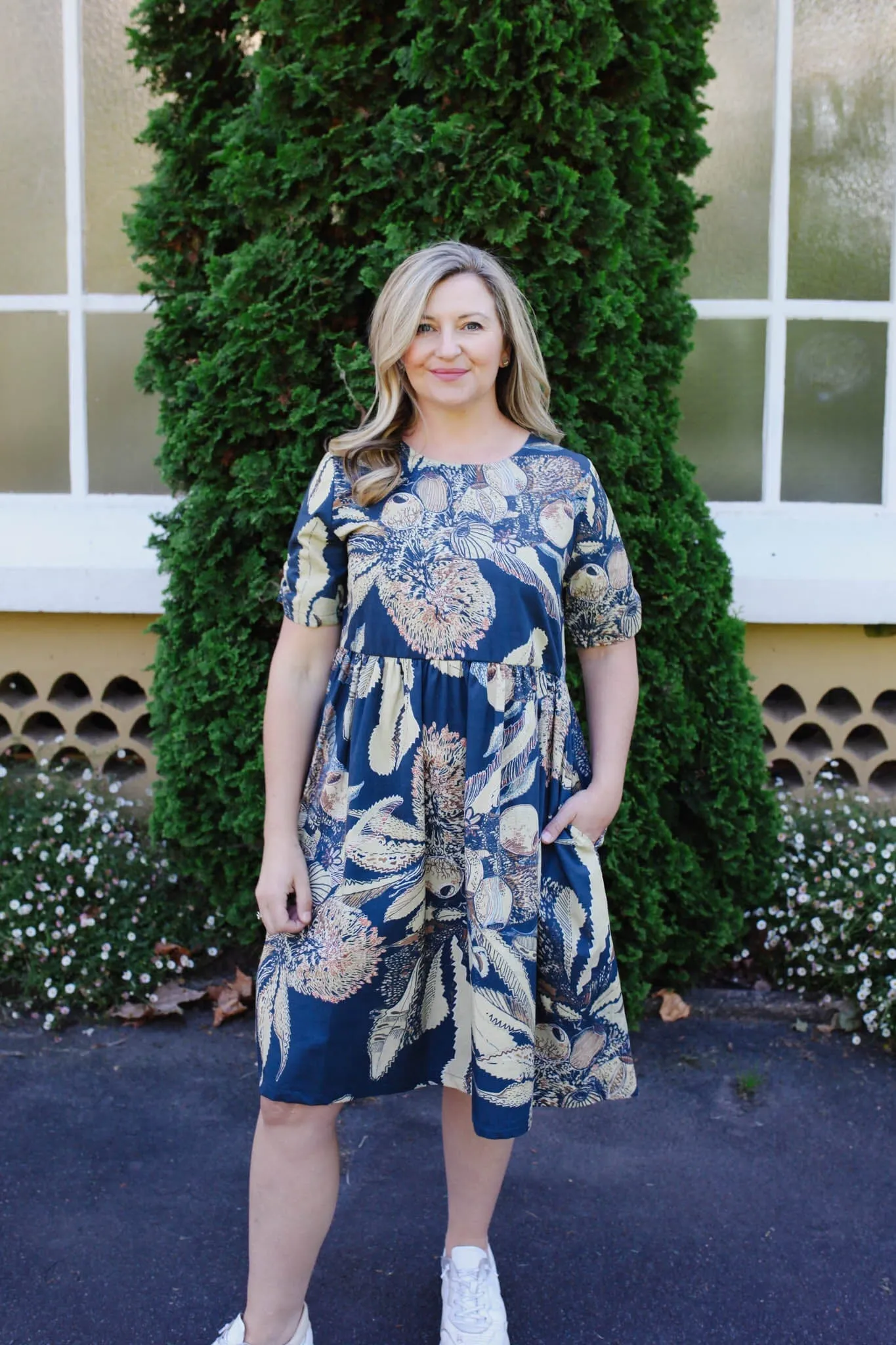Peasant Poplin Dress - Tawny Sawtooth Banksia