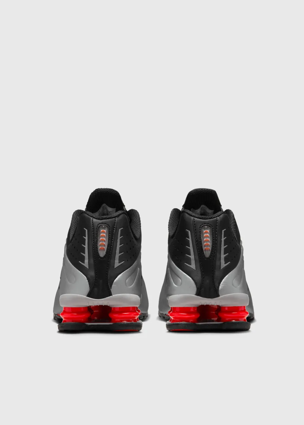 Shox R4 'Black Metallic Silver' Sneakers