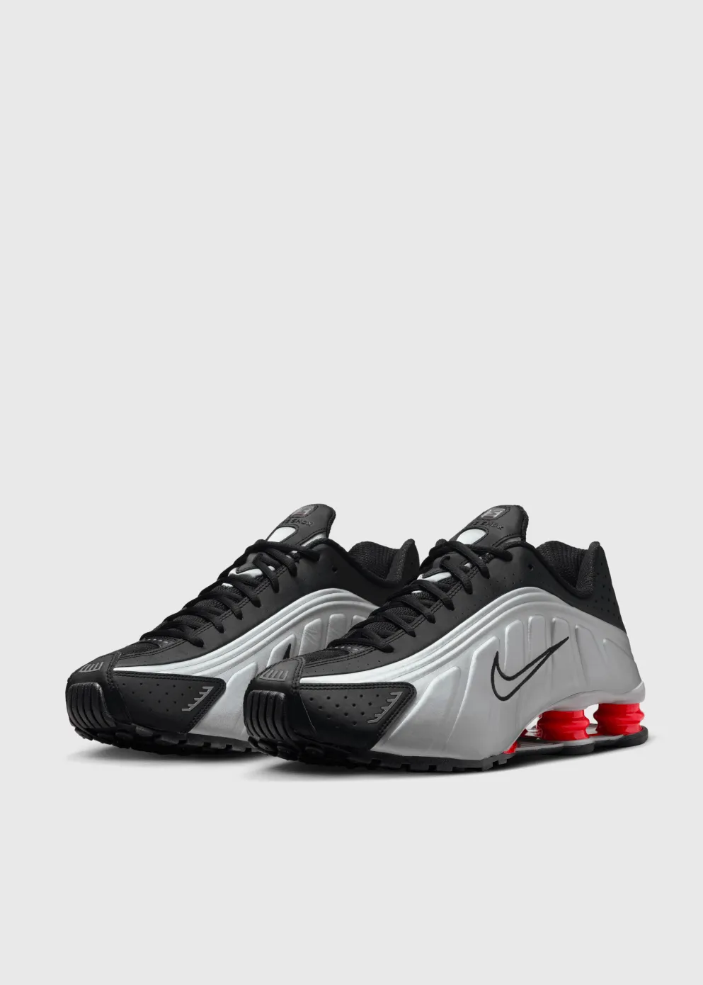 Shox R4 'Black Metallic Silver' Sneakers
