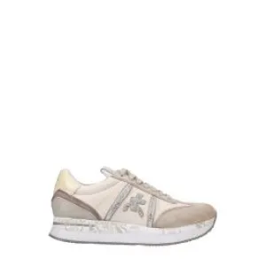 Sneakers Conny