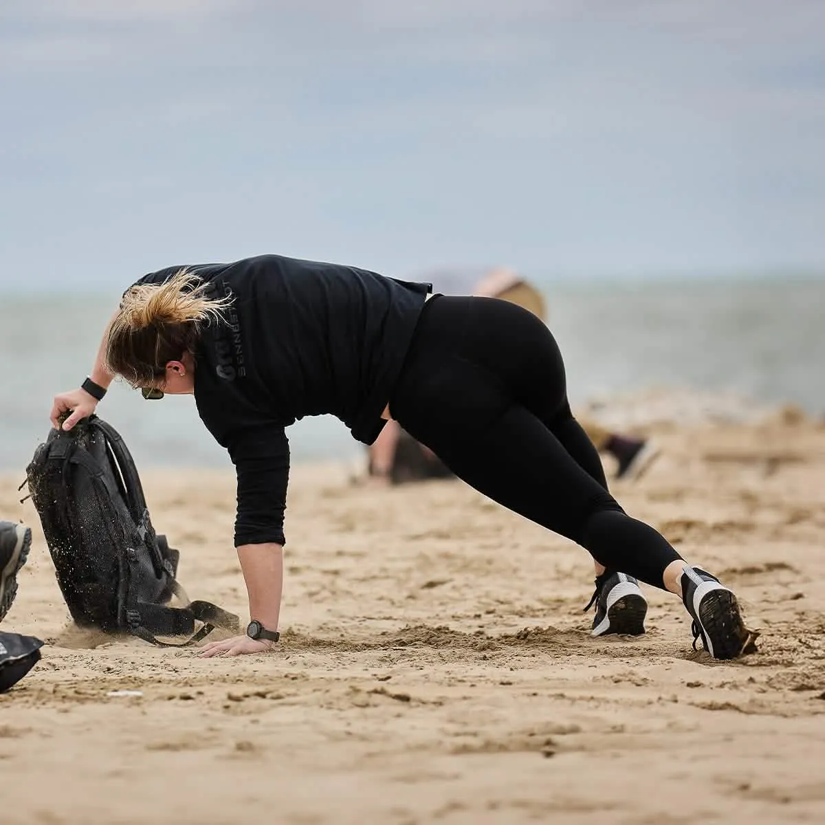 Women's Rough Runner - Black   White